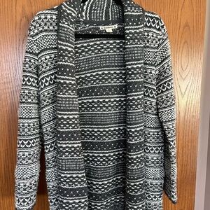 Women’s super Cute Ruff Hewn Open Cardigan